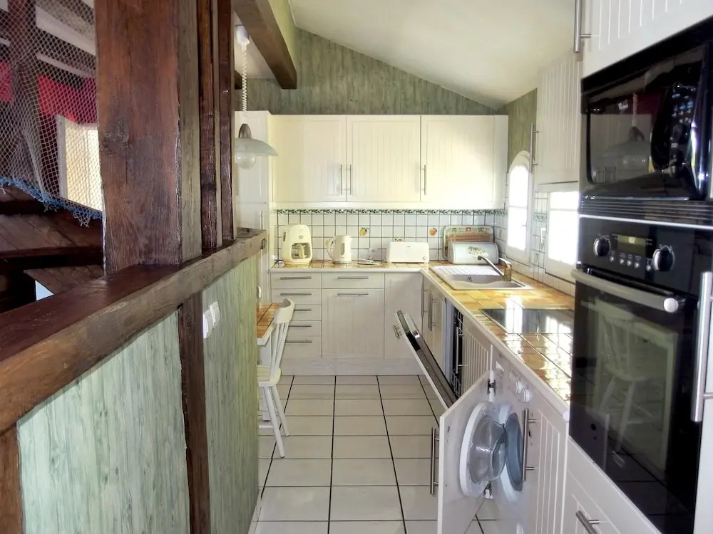 House With 6 Bedrooms in Bangor, With Enclosed Garden and Wifi - 500 m