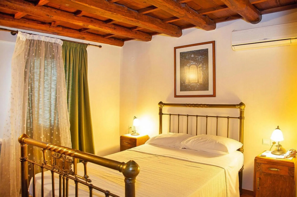 Holiday home in the Archanes with a garden