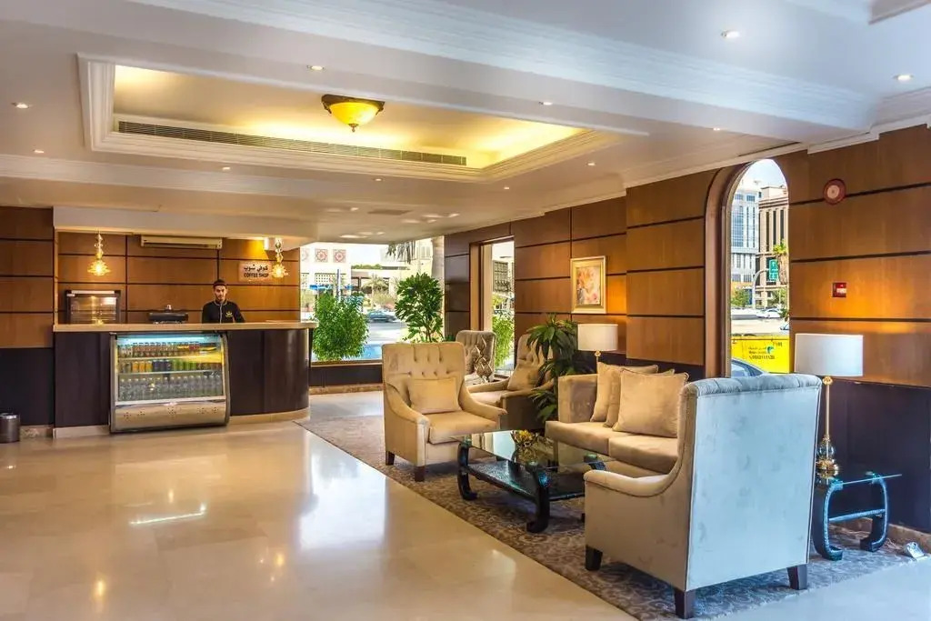Al Muhaidb Residence Al HAMRA - Economic