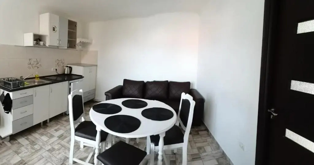 Carla's place Ap 2