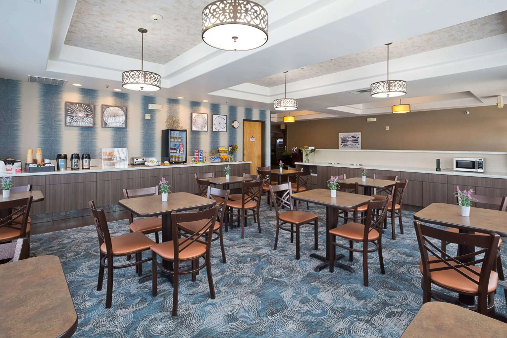 Hawthorn Suites by Wyndham-Oakland/Alameda