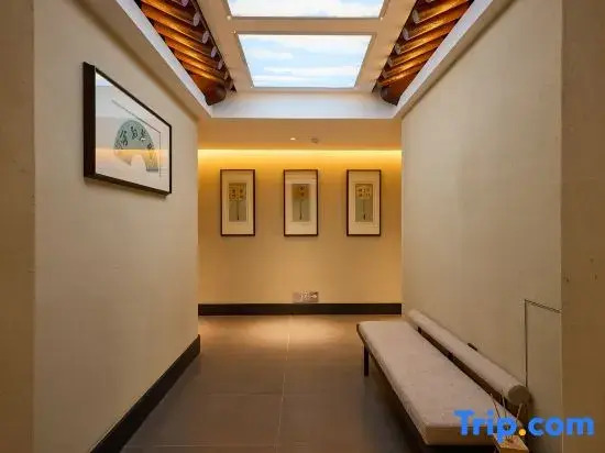 Hidden View | Designer's Private Customized Courtyard Homestay