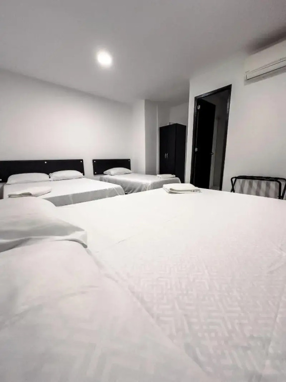 hotel bazurto plaza