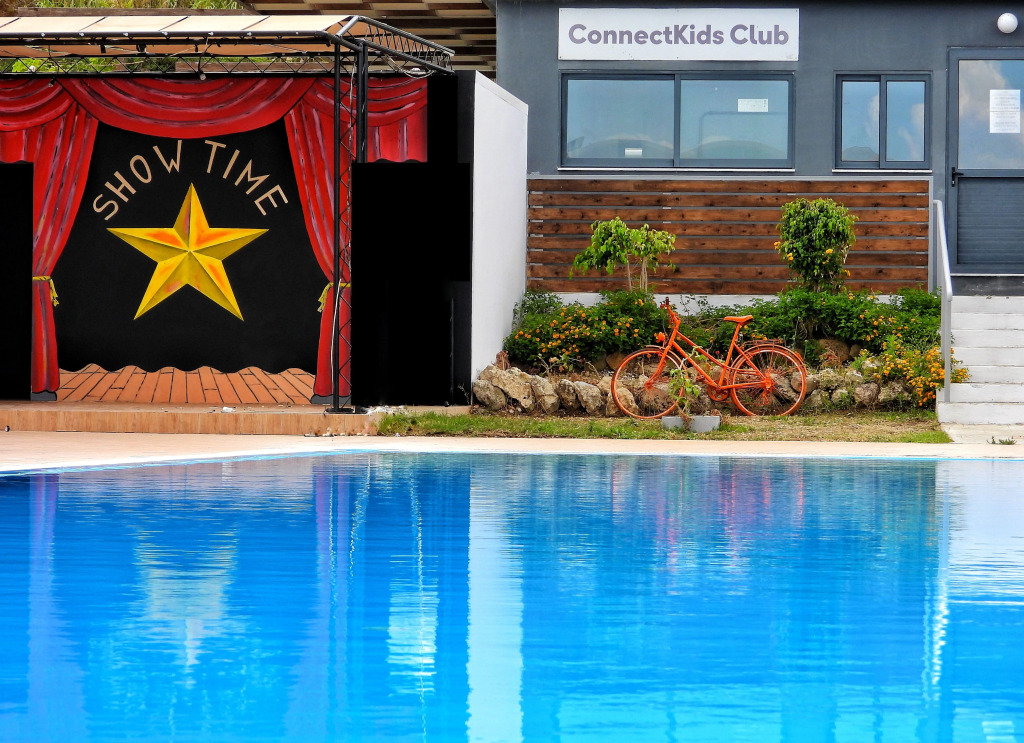 Отель Evita Resort