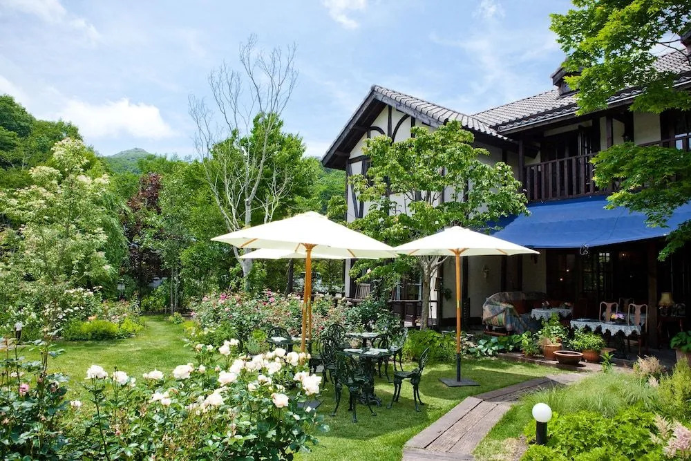 Ruze Villa