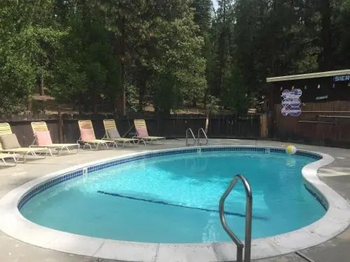 Sierra Sky Lodge
