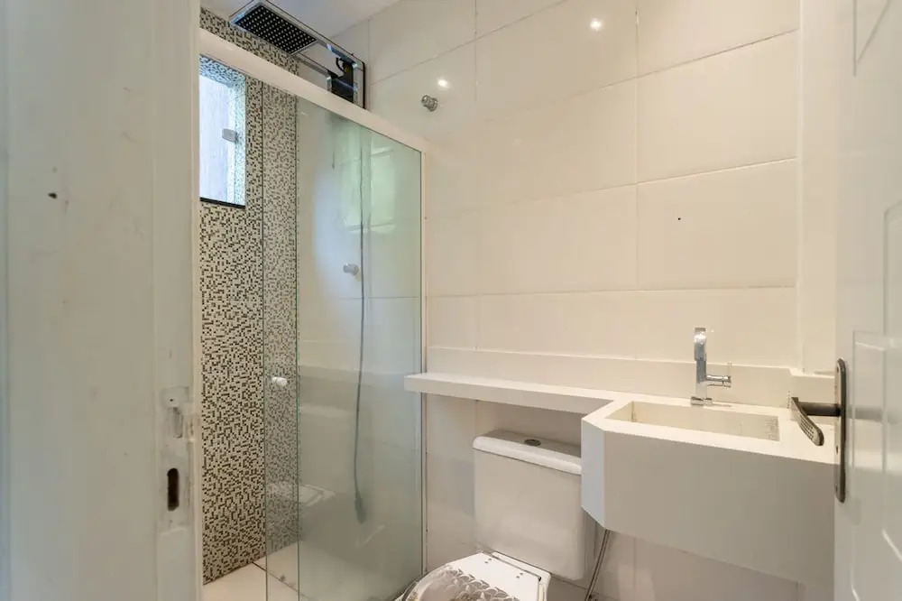 Casa Climatizada com Hidromassagem em Jacarepagu