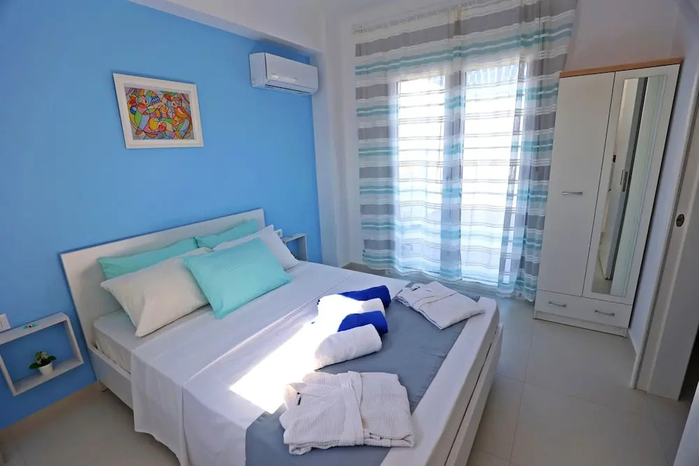 Xenos Villa 6 with a Private pool near the sea