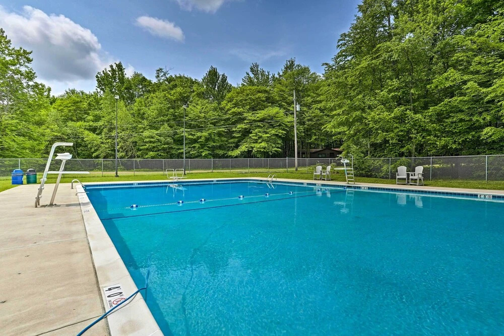 Deck & Fire Pit: Pet-friendly Pocono Lake Abode!