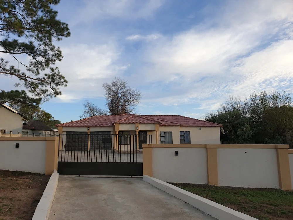 Lindo Guest house