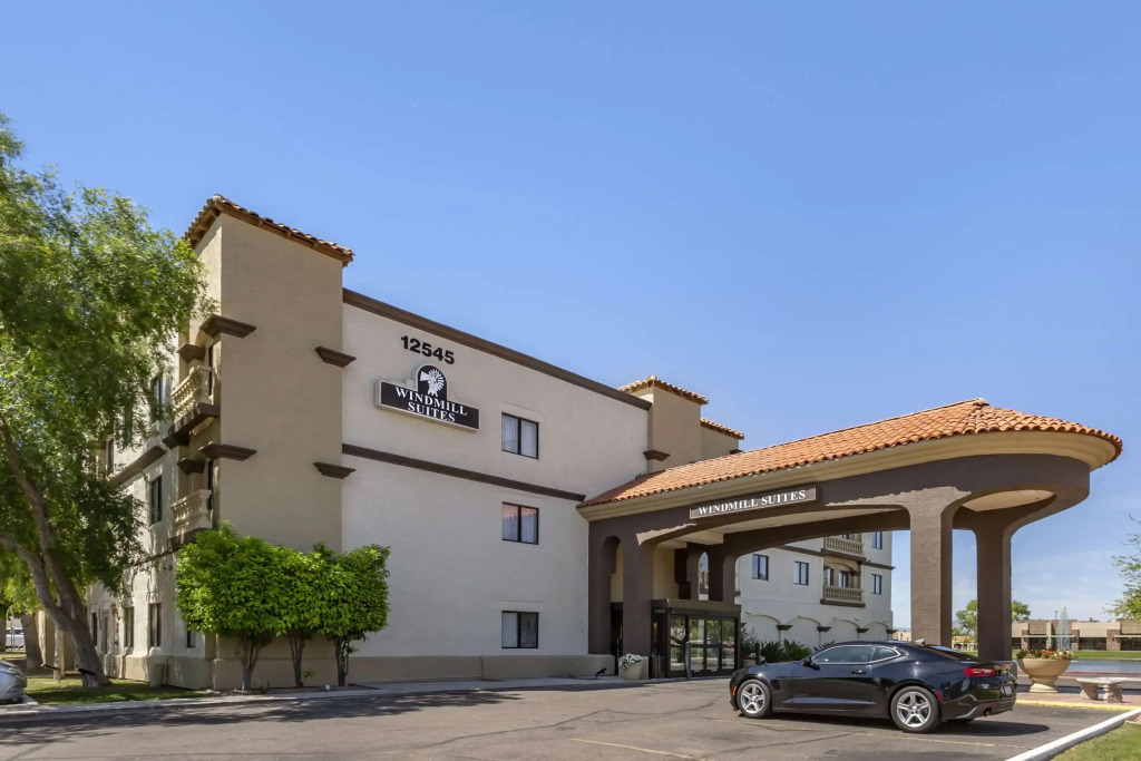 Windmill Suites Surprise - Phoenix, an Ascend Collection Hotel