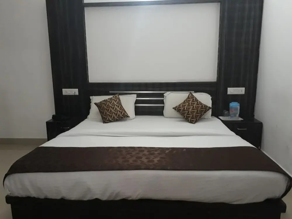 AP Broadway by MTMC Rooms