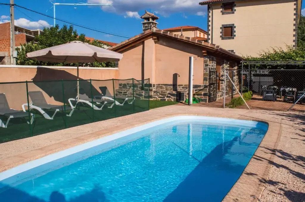 Apartamentos Rurales El Prado