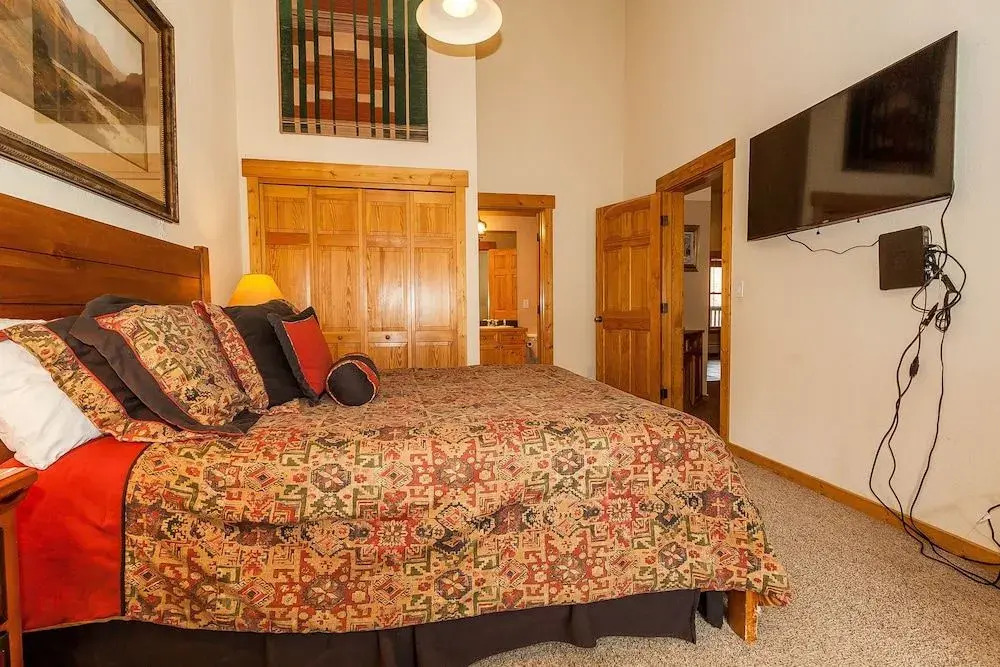 Tenderfoot Lodge #2672 - 3 Br Condo