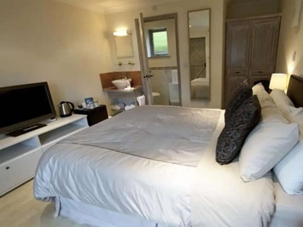The Live and Let Live Country Inn