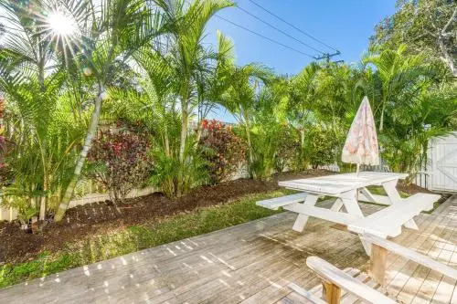 Bungalow105
