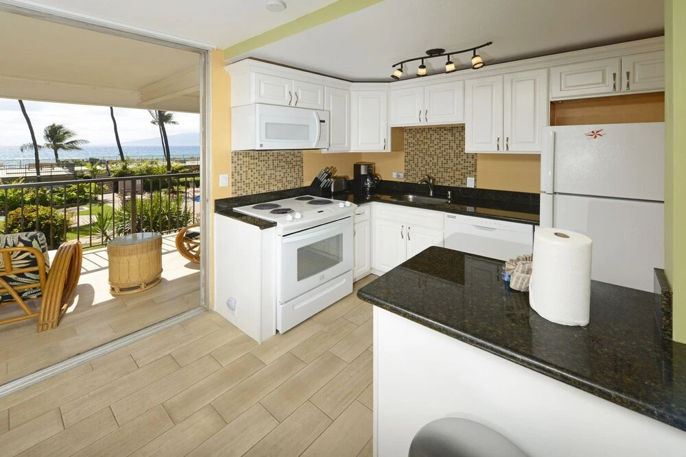 Hale Ono Loa #216 1 Bedroom 1 Bathroom Condo by Redawning
