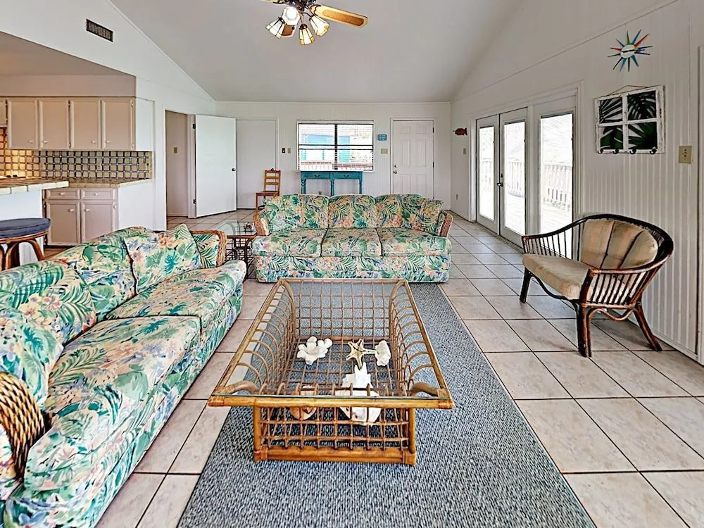 Sherman House - Two Bedroom Home