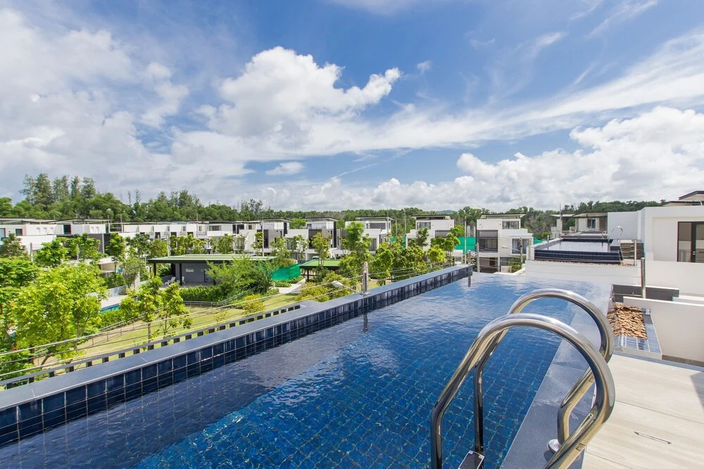 4 Bdr Villa with Cinema in Laguna 800m to Beach