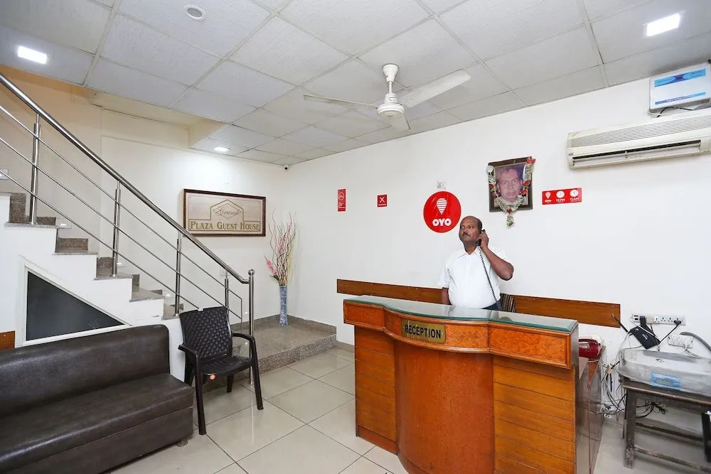 OYO Flagship 9554 Hotel Grand Plaza