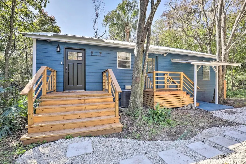 Modern Florida Home ~ 5 Mi to Surfside Park!