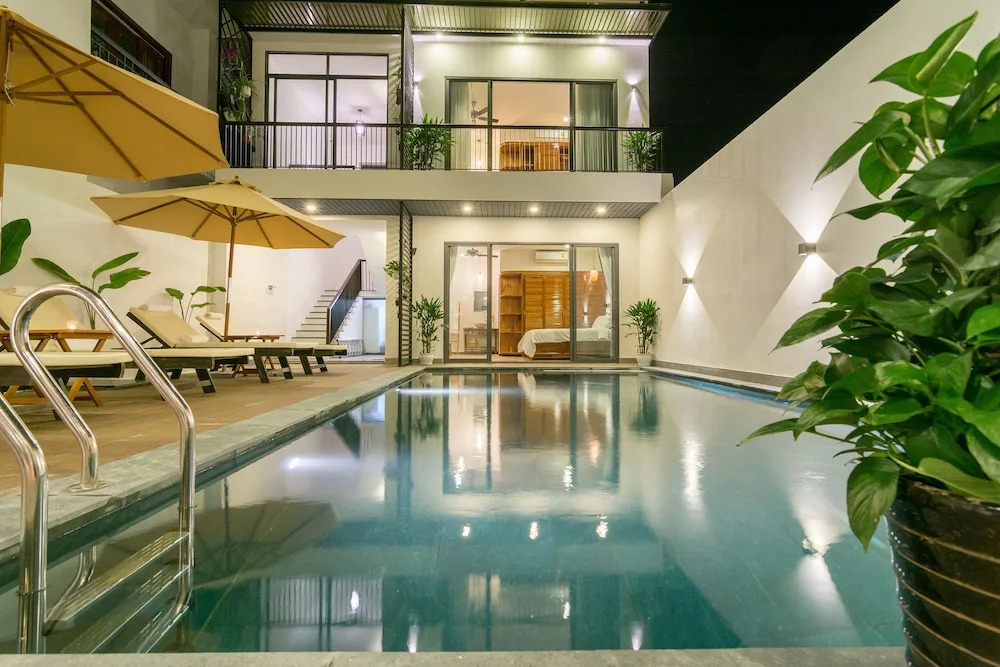 May Villa