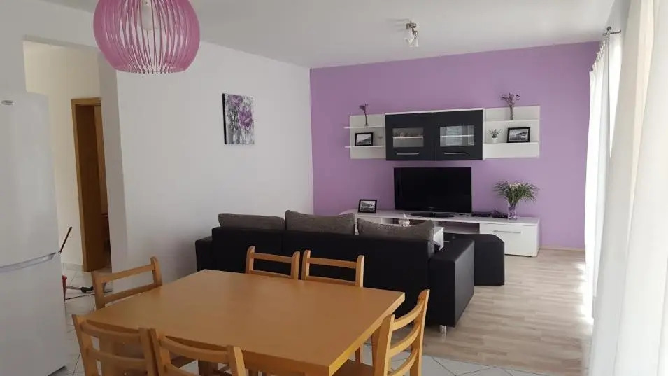 Apartment Marta