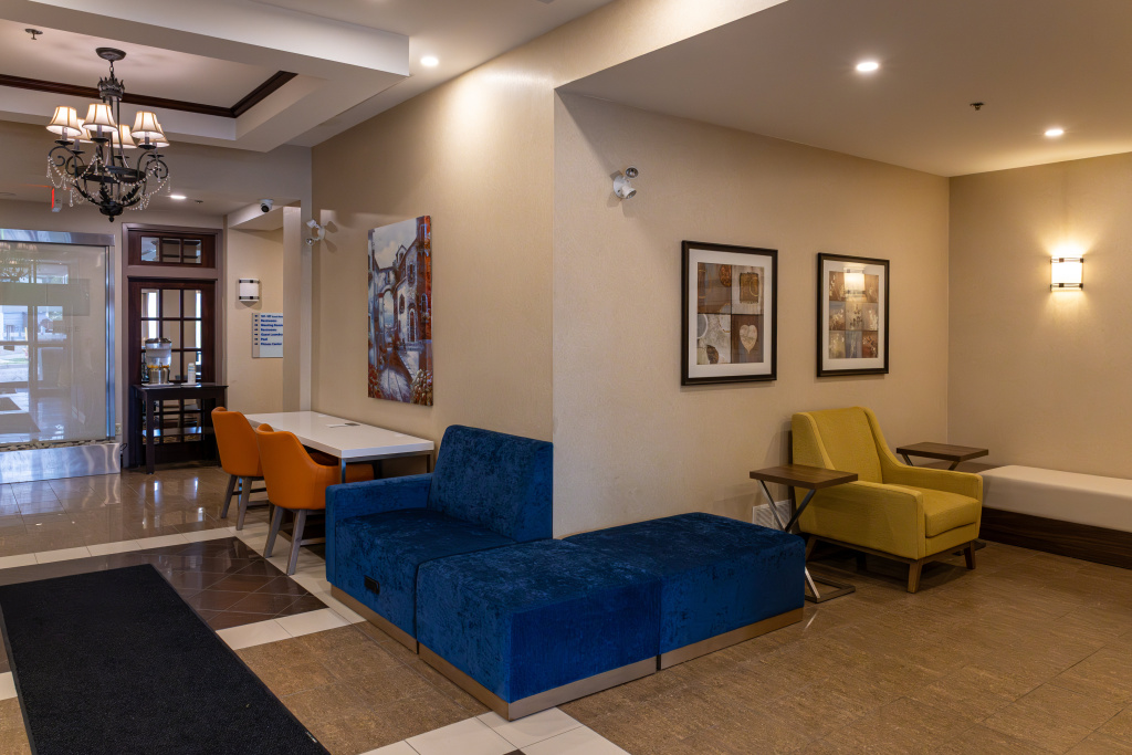 Holiday Inn Express Hotel & Suites Brockville by IHG