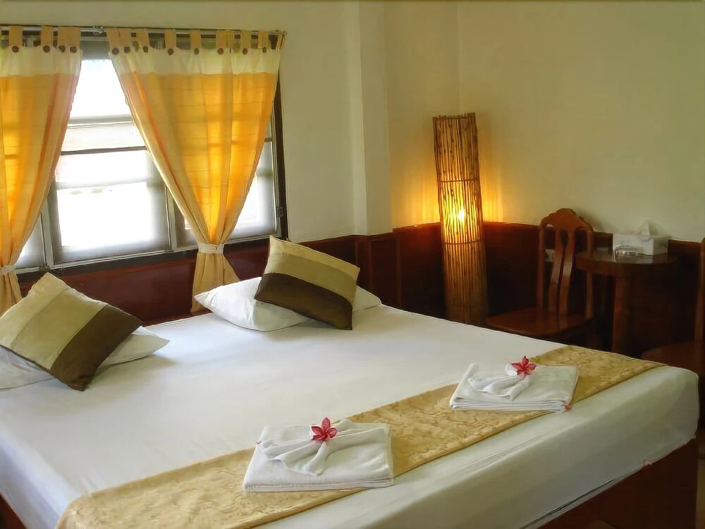 Baan Rom Mai Resort
