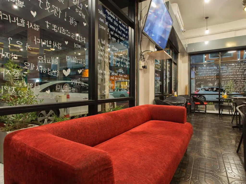 The Best Time Hostel