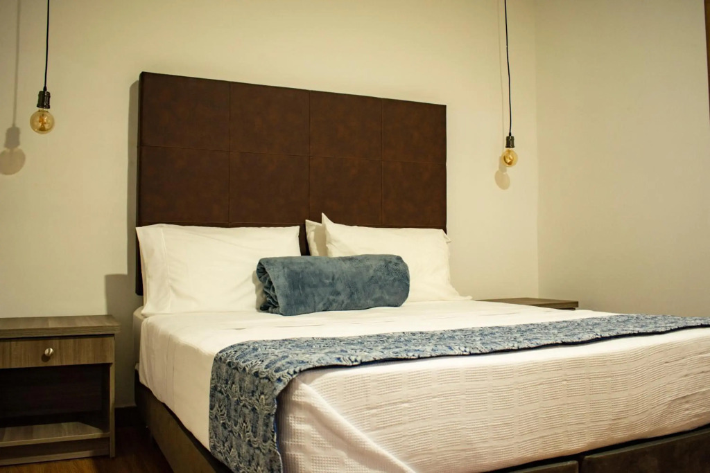 El Reloj Casa Hotel