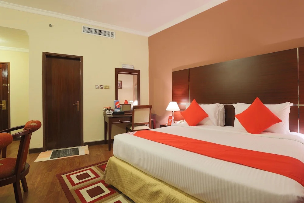 Syaj Hotel