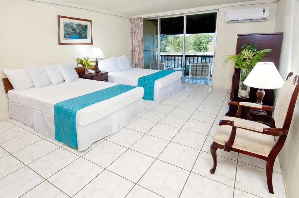 Mount Irvine Bay Resort