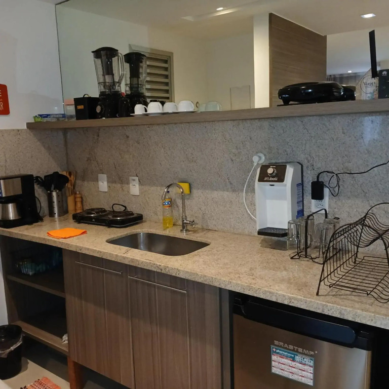 Midas Rio Suites