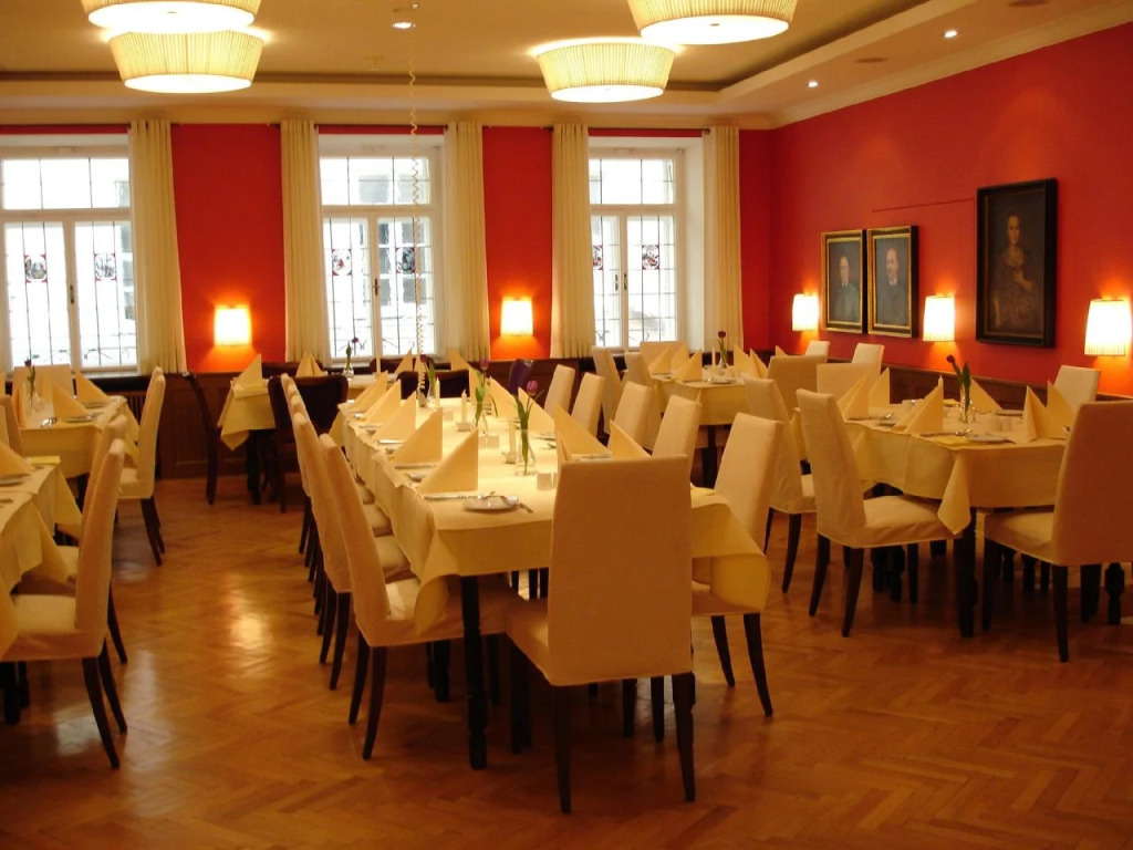 Hotel Elefant