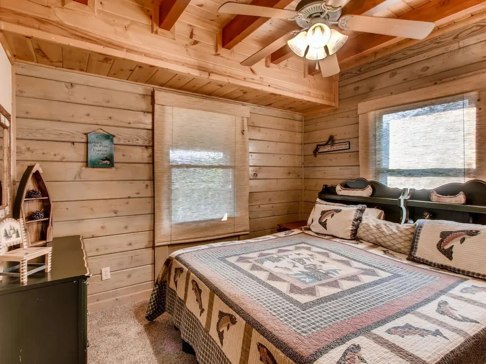 Timberwolf by RedAwning