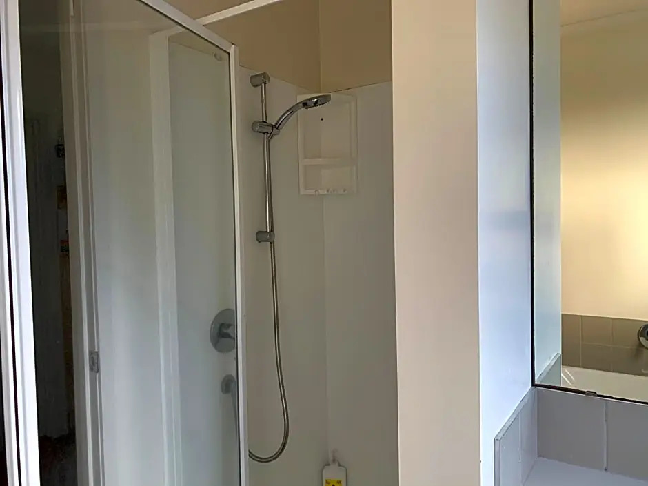 Albany Oteha Home-BnB