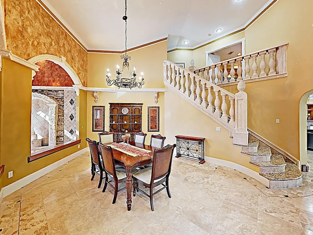 New Listing! European-style On Canal W/ Pool 4 Bedroom Home