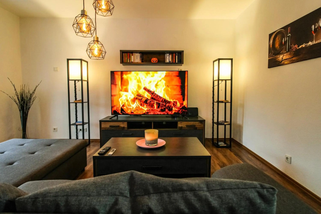 Moderne FeWo SKY Netflix Terrasse Burgblick Boxspringbett Waschtrockner