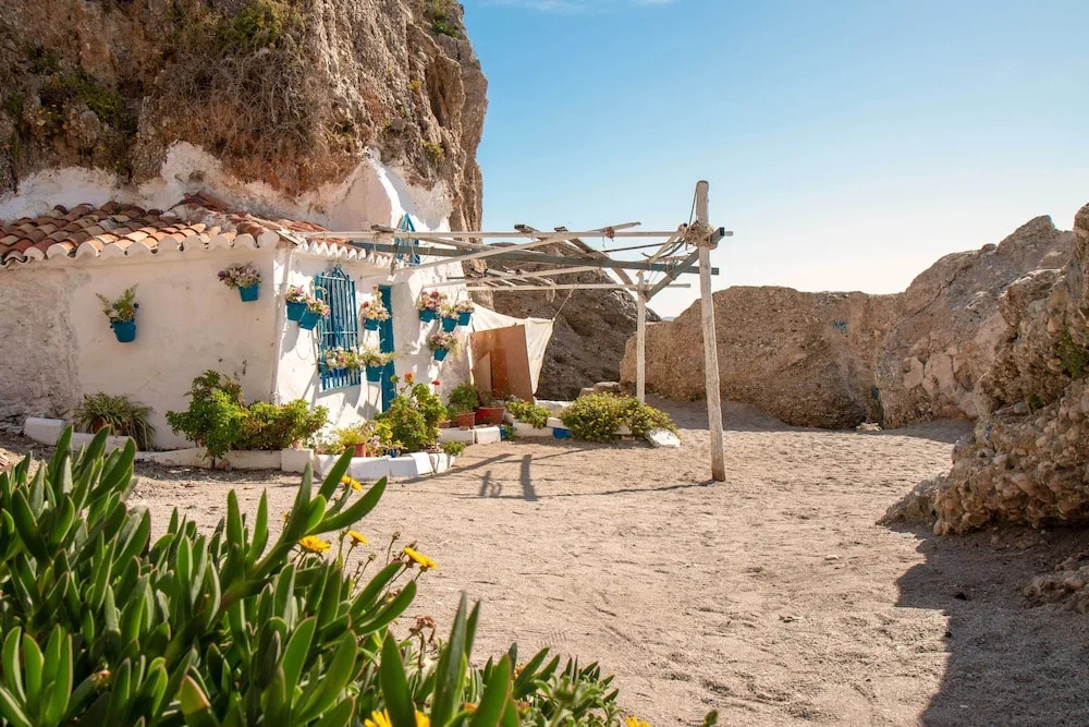 Nerja Holiday Rental Apartment Near Torrecilla Beach, 17