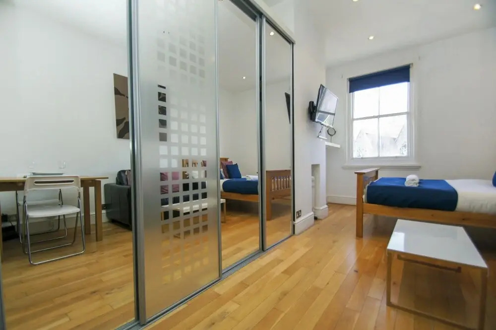Cambridge Road Studio by Brighton Holiday Lets