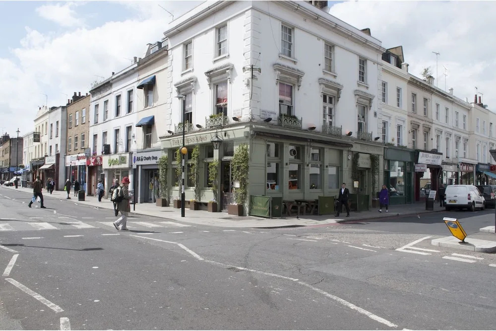 Veeve - The Heart of London