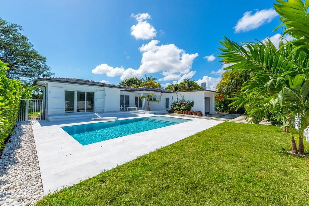 Miami World Rental - Venetian House