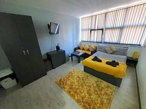 City Centre Corporate Studio Apartments