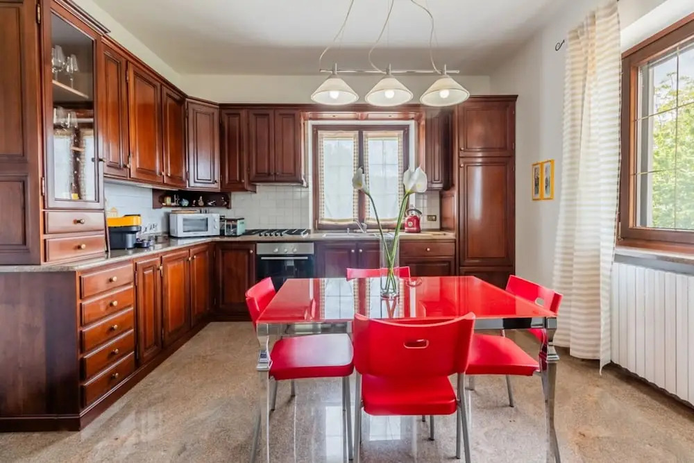 Panorama Villa Nestled Among the Vineyards Langhe