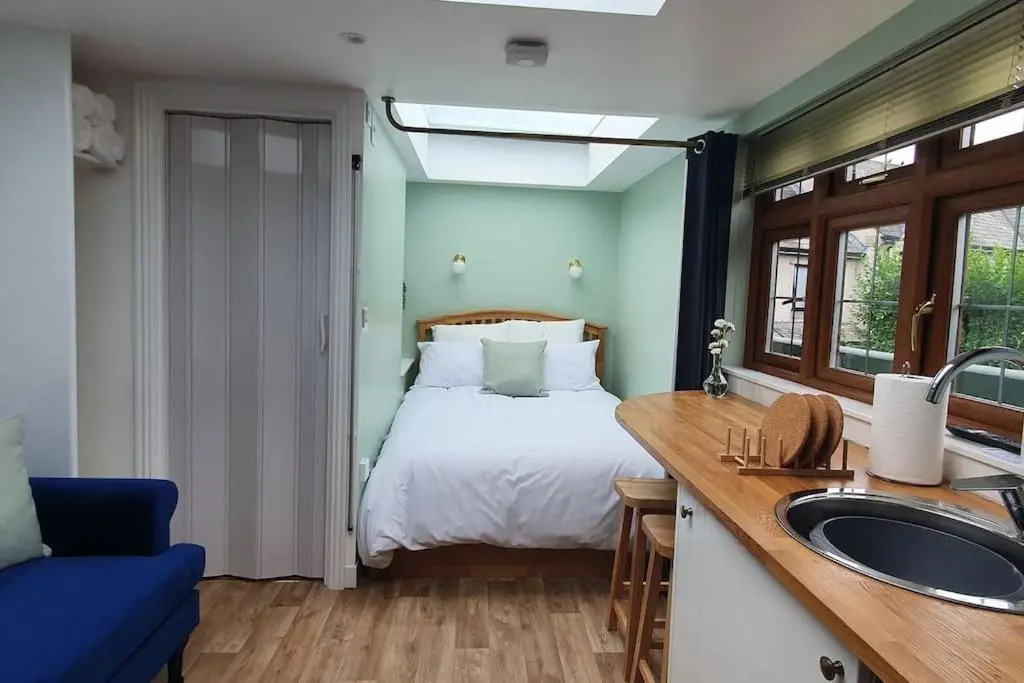 Laal Lodge