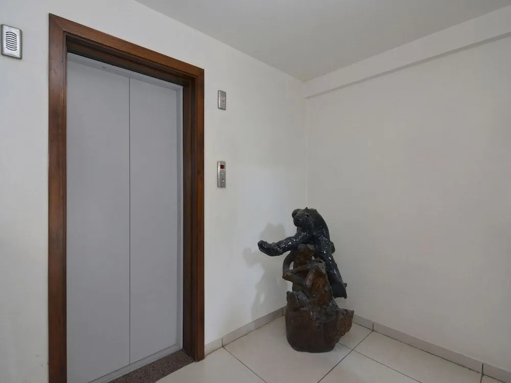 OYO 22827 Hotel Prafulla