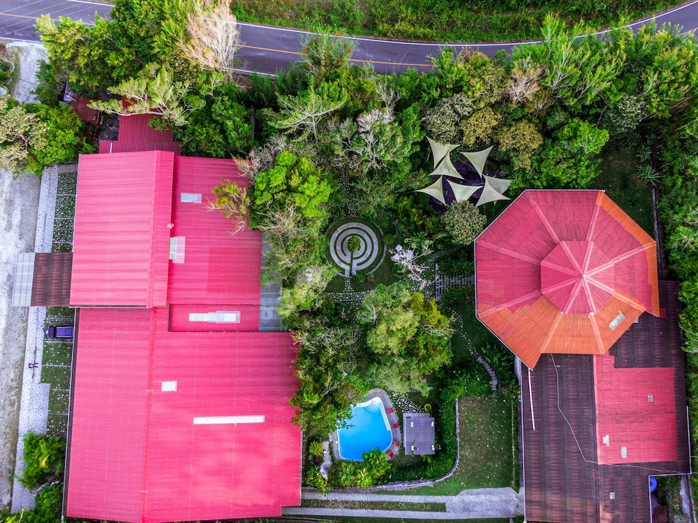 Casa Madre Tierra