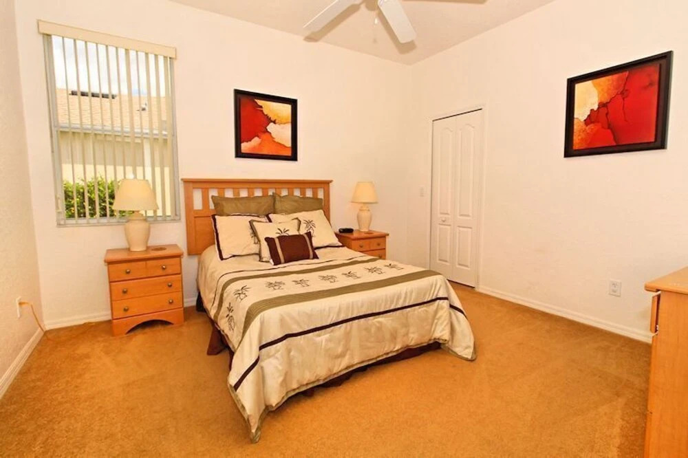 4-Bedroom Villa in Davenport 134 HERST