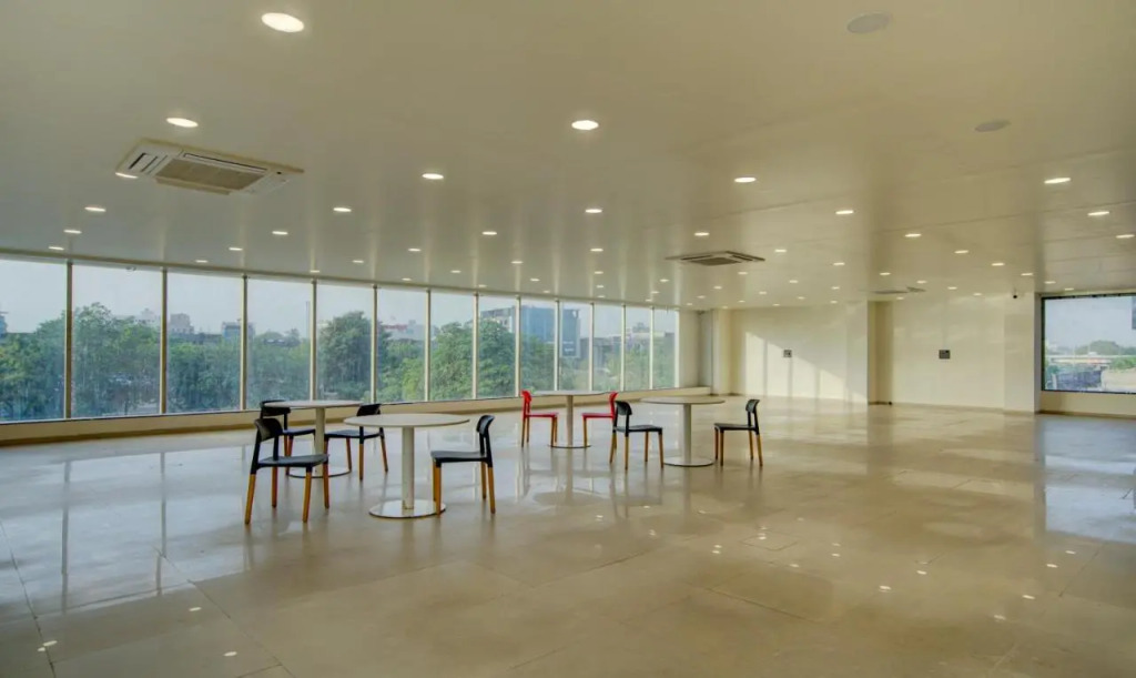 Treebo Grand Lotus - 3 km from Textile Market